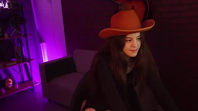 Snapshot of MilaStoyne chatting on 03/12/25, 12:15 MilaStoyne online show from 03/12/25, 12:15