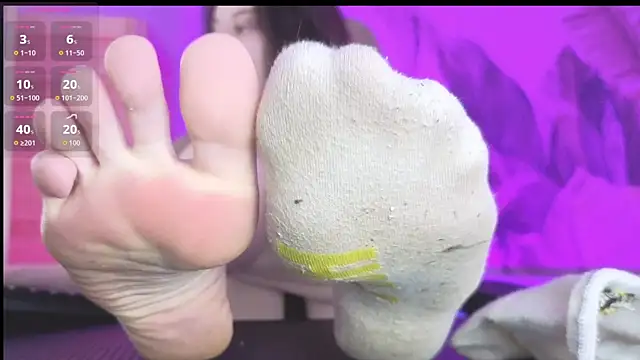 MilaStoyne online show from 04/19/26, 09:19