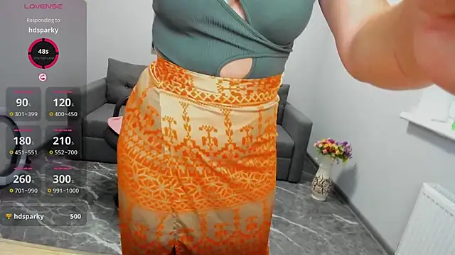 Snapshot of Mira_Whites chatting on 06/11/26, 12:03 Mira Whites online show from 06/11/26, 12:03