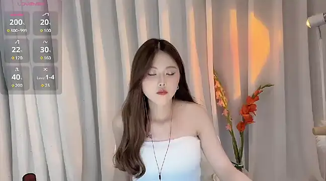 SylviaLing2007 online show from 02/15/25, 03:39