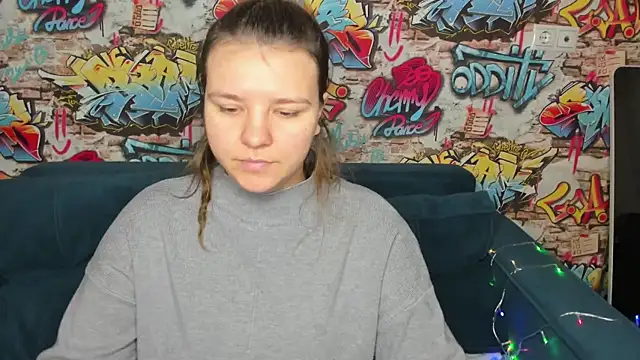 Jenny Jimmy online show from 12/18/25, 01:11