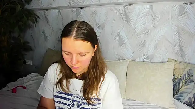Snapshot of Jenny_Jimmy chatting on 06/06/26, 09:25 Jenny Jimmy online show from 06/06/26, 09:25