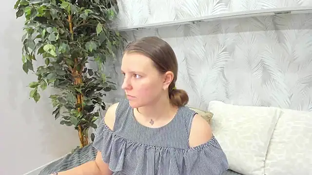 Snapshot of Jenny_Jimmy chatting on 06/16/26, 09:23 Jenny Jimmy online show from 06/16/26, 09:23