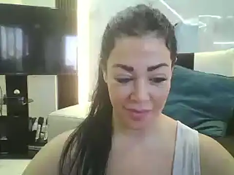 Snapshot of Aleen8067 chatting on 02/08/25, 09:24 Aleen8067 online show from 02/08/25, 09:24