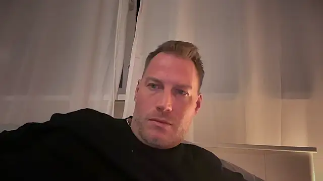 Christian87xxx online show from 10/03/25, 07:55