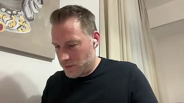 Christian87xxx online show from 02/11/26, 09:31