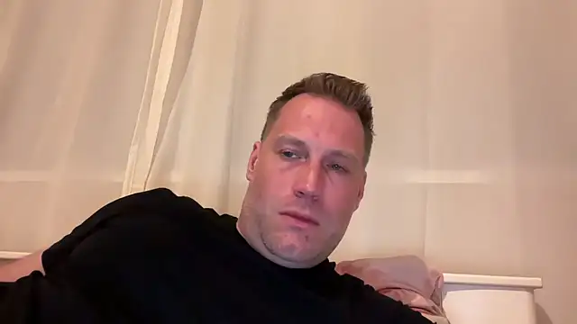 Christian87xxx online show from 02/27/26, 06:19