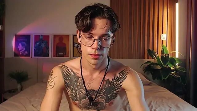 William Henry  online show from 04/14/26, 01:17