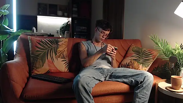 William Henry  online show from 04/24/26, 11:34