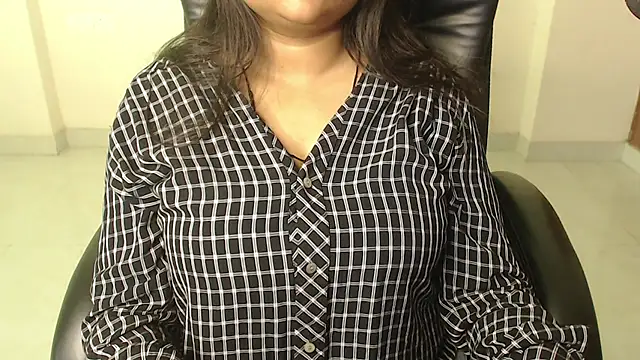 Snapshot of Kannu- chatting on 02/20/26, 06:26 Kannu- online show from 02/20/26, 06:26