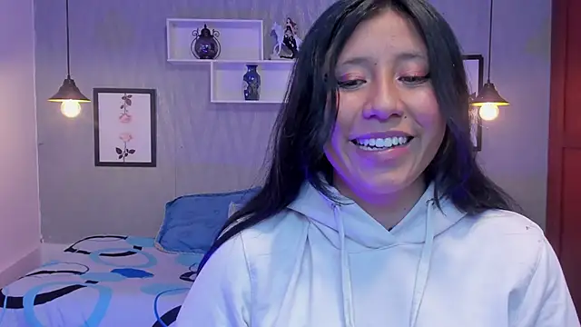 Snapshot of Nohemi_louse chatting on 02/25/25, 07:47 Nohemi louse online show from 02/25/25, 07:47
