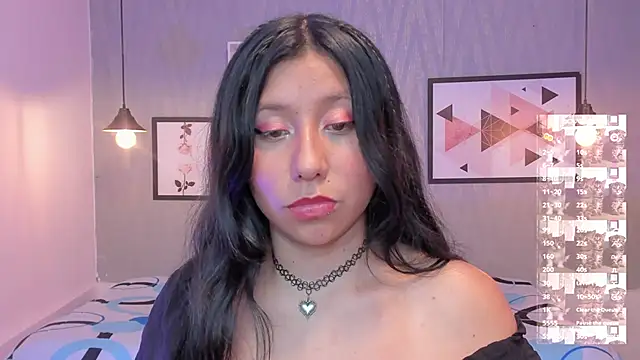 Snapshot of Nohemi_louse chatting on 03/05/25, 10:54 Nohemi louse online show from 03/05/25, 10:54