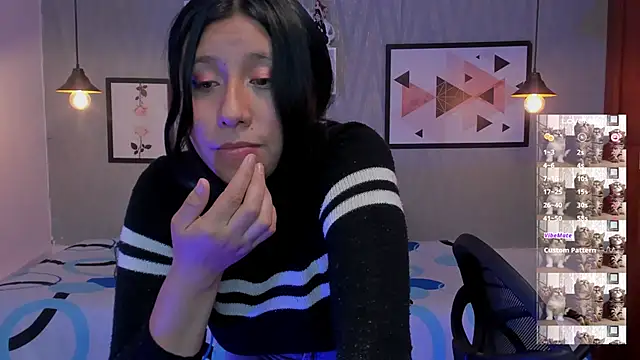 Snapshot of Nohemi_louse chatting on 03/11/25, 10:31 Nohemi louse online show from 03/11/25, 10:31