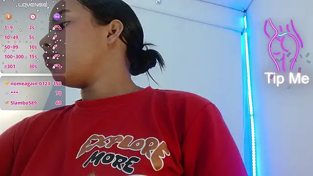 Roxy Stonee online show from 10/09/25, 07:34