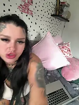 tempzzz12 online show from 07/15/26, 11:15