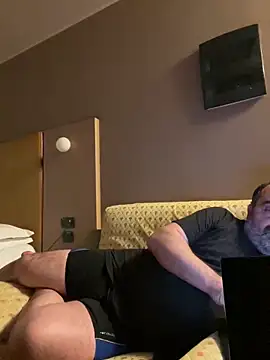 Snapshot of fuocovivo4 chatting on 02/03/25, 07:31 fuocovivo4 online show from 02/03/25, 07:31