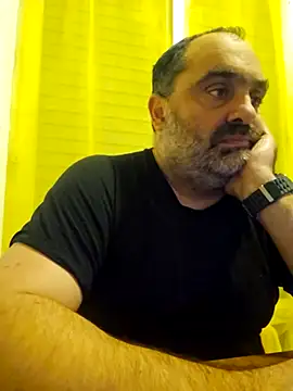 Snapshot of fuocovivo4 chatting on 11/06/25, 05:36 fuocovivo4 online show from 11/06/25, 05:36