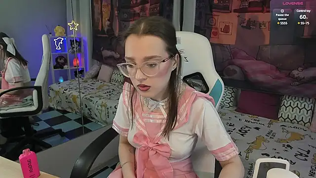 kaisajenner online show from 02/09/25, 04:29