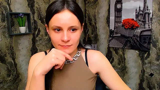 ValeriaHeart  online show from 02/22/25, 01:13