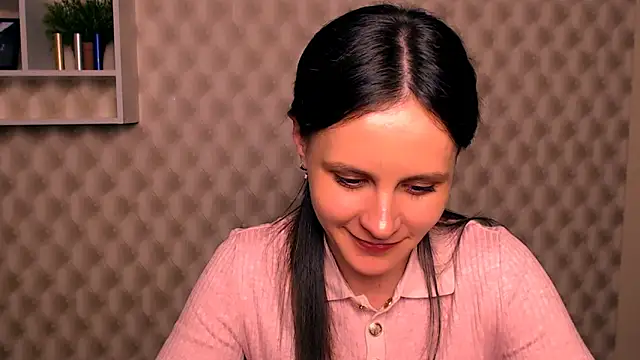 ValeriaHeart  online show from 02/26/25, 05:39