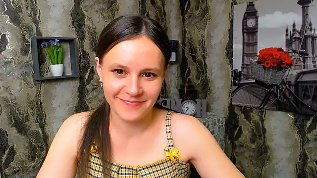 ValeriaHeart  online show from 03/05/25, 04:13