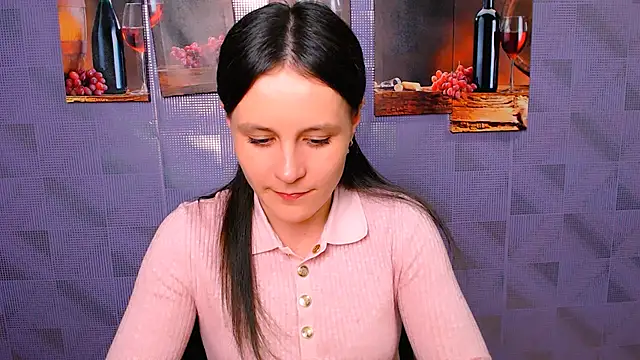 ValeriaHeart  online show from 03/19/25, 01:29