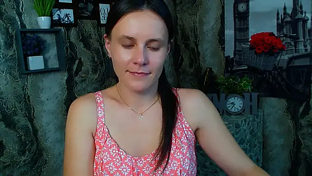 ValeriaHeart  online show from 11/24/25, 02:50