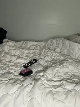 Snapshot of Liyah_19 chatting on 02/16/26, 10:06 Liyah 19 online show from 02/16/26, 10:06