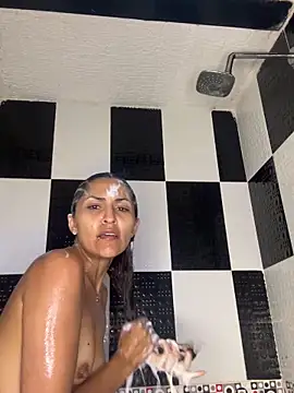 Sofiadelacruz online show from 03/21/26, 10:02