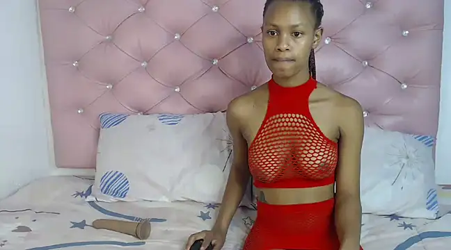 Snapshot of NikkyDangerr chatting on 02/14/25, 04:52 NikkyDangerr online show from 02/14/25, 04:52