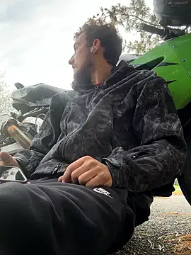 Codybugs0206 online show from 10/19/25, 09:48