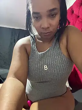 Snapshot of stefania_brunnett chatting on 02/11/26, 04:17 stefania brunnett online show from 02/11/26, 04:17