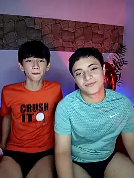 Snapshot of jacob_and_sam chatting on 02/16/25, 04:42 jacob and sam online show from 02/16/25, 04:42