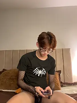 Snapshot of jacob_and_sam chatting on 10/25/25, 09:20 jacob and sam online show from 10/25/25, 09:20