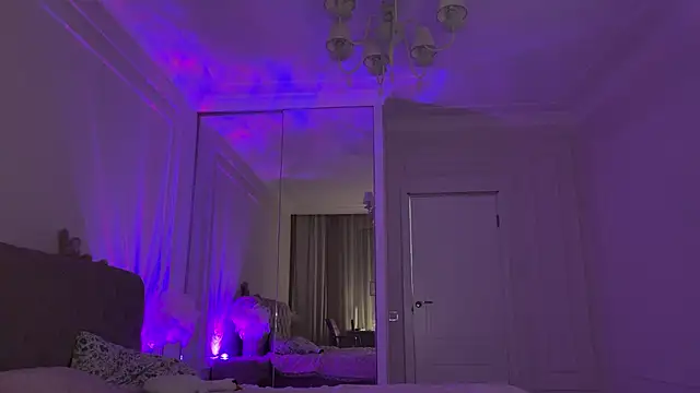 Snapshot of Kisskeyy chatting on 02/09/25, 11:15 Kisskeyy online show from 02/09/25, 11:15