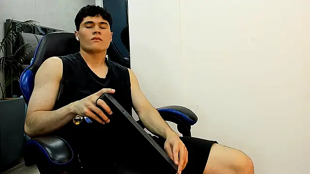 roan birkin online show from 10/31/25, 07:59