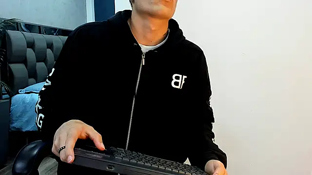 roan birkin online show from 11/04/25, 09:25