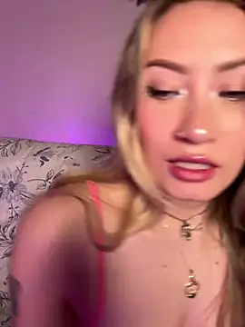 Lally Valencia   online show from 03/20/25, 05:57