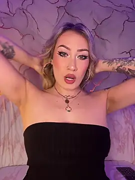 Lally Valencia   online show from 02/04/26, 09:59