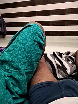 sdfuubjkn online show from 03/18/26, 04:43