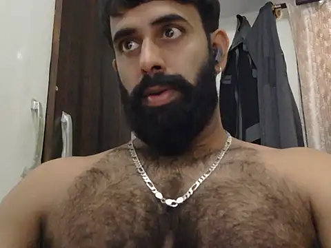 Snapshot of indianhairybull chatting on 07/17/26, 05:03 indianhairybull online show from 07/17/26, 05:03