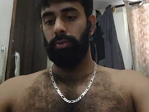 Snapshot of indianhairybull chatting on 07/22/26, 04:37 indianhairybull online show from 07/22/26, 04:37