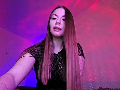 Snapshot of aava__bbrown chatting on 02/11/25, 08:05 aava bbrown online show from 02/11/25, 08:05