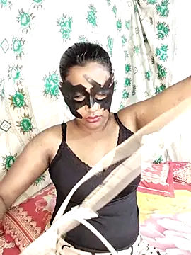 Snapshot of monekhan123 chatting on 02/17/25, 04:59 monekhan123 online show from 02/17/25, 04:59