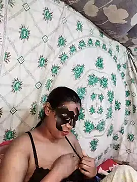 Snapshot of monekhan123 chatting on 02/25/25, 09:13 monekhan123 online show from 02/25/25, 09:13