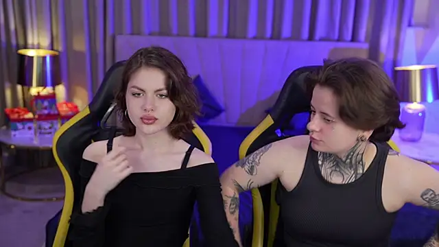 Adell 054 online show from 01/30/25, 03:51