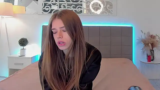 melissacrayzy online show from 04/13/26, 05:57