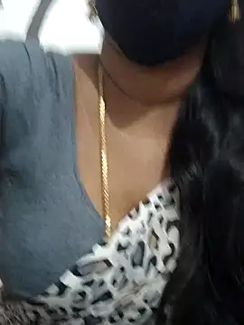 Tamil Meera12 online show from 10/30/25, 06:37