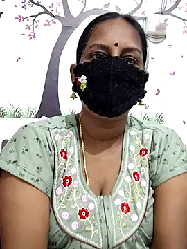 Tamil Meera12 online show from 04/25/26, 03:20