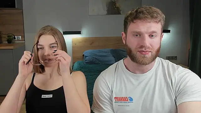 Enjoy everymoment  online show from 01/31/25, 02:07